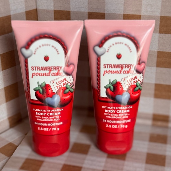 Bath & Body Works Other - NEW B&BW(2) 🍓 Strawberry Pound Cake 2.5 oz body creams